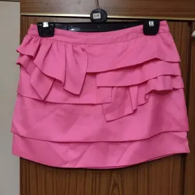 Light Pink Satin Skirt Size 10 Topshop Light Pink Satin Skirt Size 10 Topshop never worn really nice