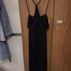 Boohoo Long Dress Size 14. Only tried on but unfortunately to big and too long for me lovely comfy J