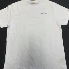 Columbia White TShirt L