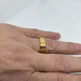 New GUCCI engraved Men's women's gold colour band ring designer fashion luxury style