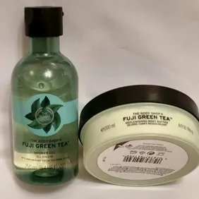 The Body Shop Fuji Green Tea Bundle - Body Butter 200ml PLUS Shower Gel 250ml.
