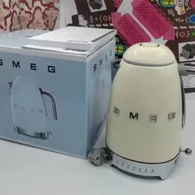 Smeg kettle and toaster brand new boxes up 