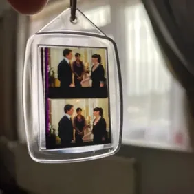 Love Actually starring Hugh Grant movie key ring film cell 35mm