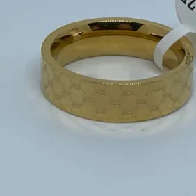 Gucci , Men’s women’s gold colour band ring designer fashion luxury 