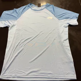 The North Face Men's Blue T-Shirt Size L