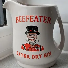 Wade 'Beefeater' Extra Dry Gin Jug, retro, vintage