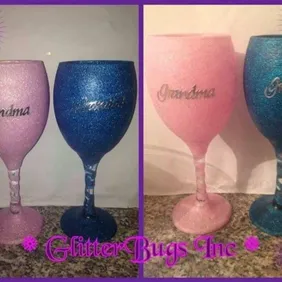 Personalised Large Wine Glasses for Grandma & Grandad + FREE Gift & Shipping!