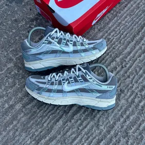 NIKE P-6000 FLAT PEWTER