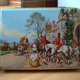 'GREETING THE STAGECOACH' BISCUIT TIN, retro, vintage