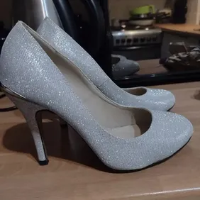 Sparkly High Heels From Quiz Size 6 worn once for a few hours but unfortunately to big for me lovely