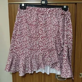 Red Floral Skirt Size S Red Floral ruffle  Skirt Size S. Worn once think its from shein has elastica