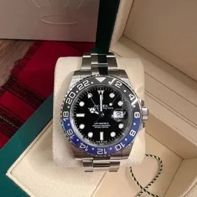 Rolex GMT master II 42mm silver bracelet aicer  juste Shipping is available 