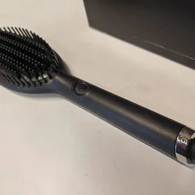 GHD Glide Hot Brush for hair styling