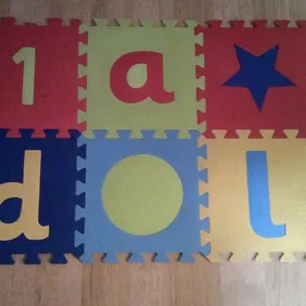 50 individual indoor floor mats for children with letters, numbers and shapes. Covers an area approx