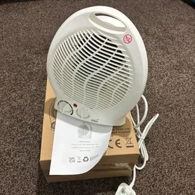 BRAND NEW Fan Heater 2000W - White | 2 Heat Settings | Safety Switch.
