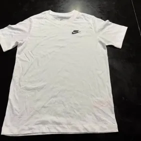 Nike Girls White The Nike Tee T-Shirt Size XL