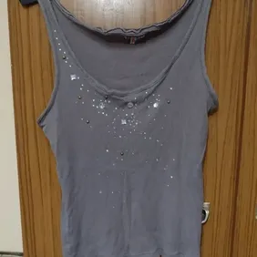 Grey Ribbed Top Size 10 - 12 Worn once has lots of gems nice material from tu chuzy