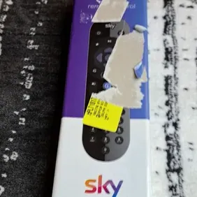 SKY Q REMOTE